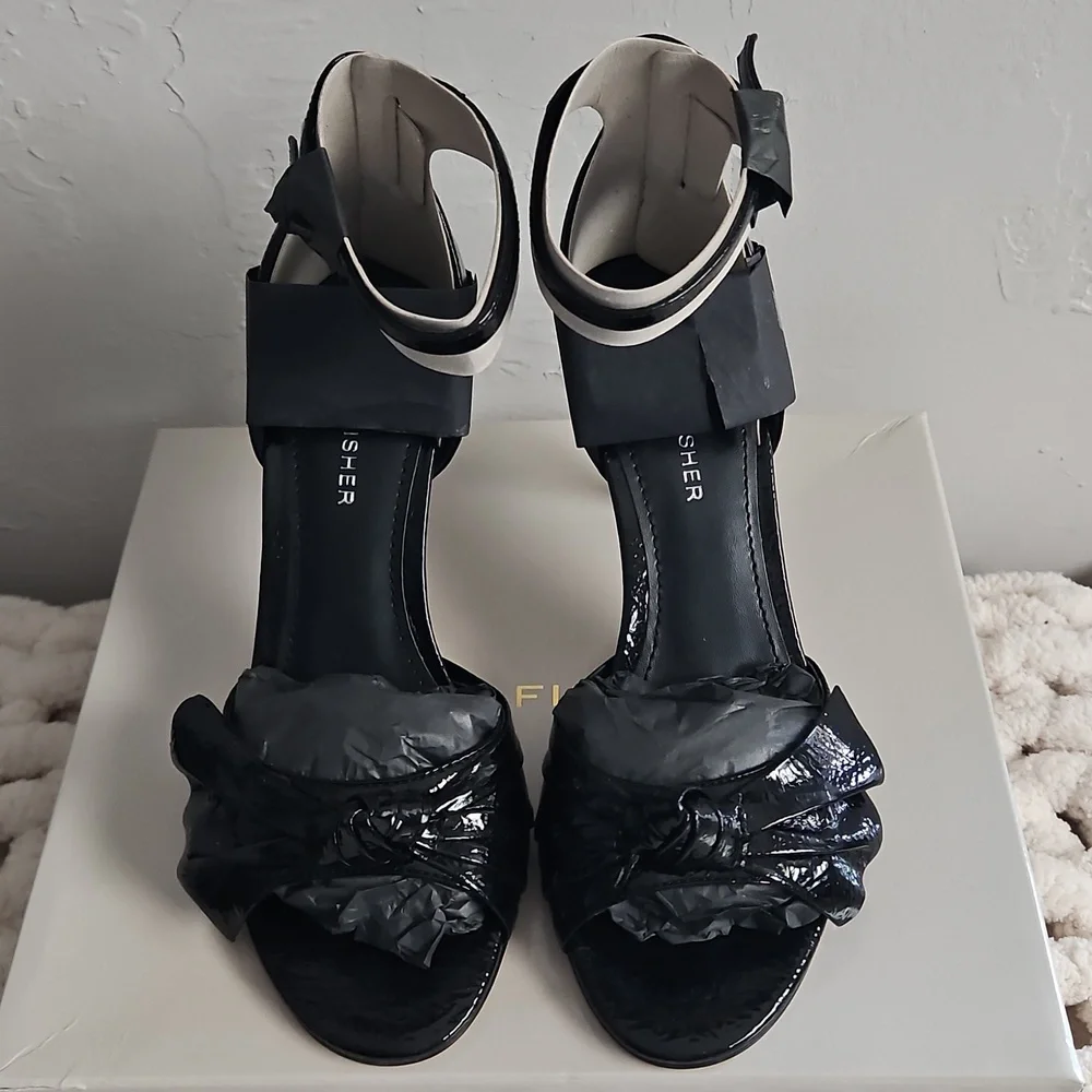 Marc Fisher Brodie Ankle Strap Pumps With Bow Details
